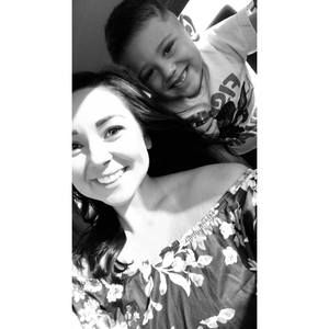 Meet your Posher, Elizabeth